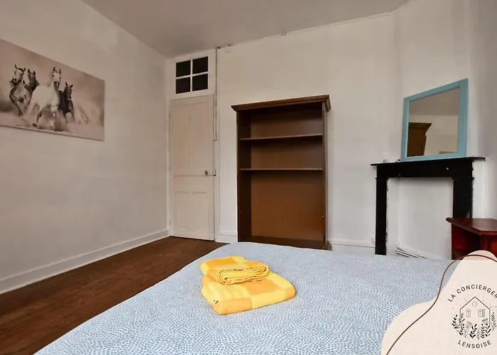 Holiday home La Brocante Lensoise Centre Wifi 8 Pers Lens